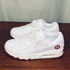 Nike Air Max 90 SE The Future Is Equal (Women’s)  White /Sail size 10